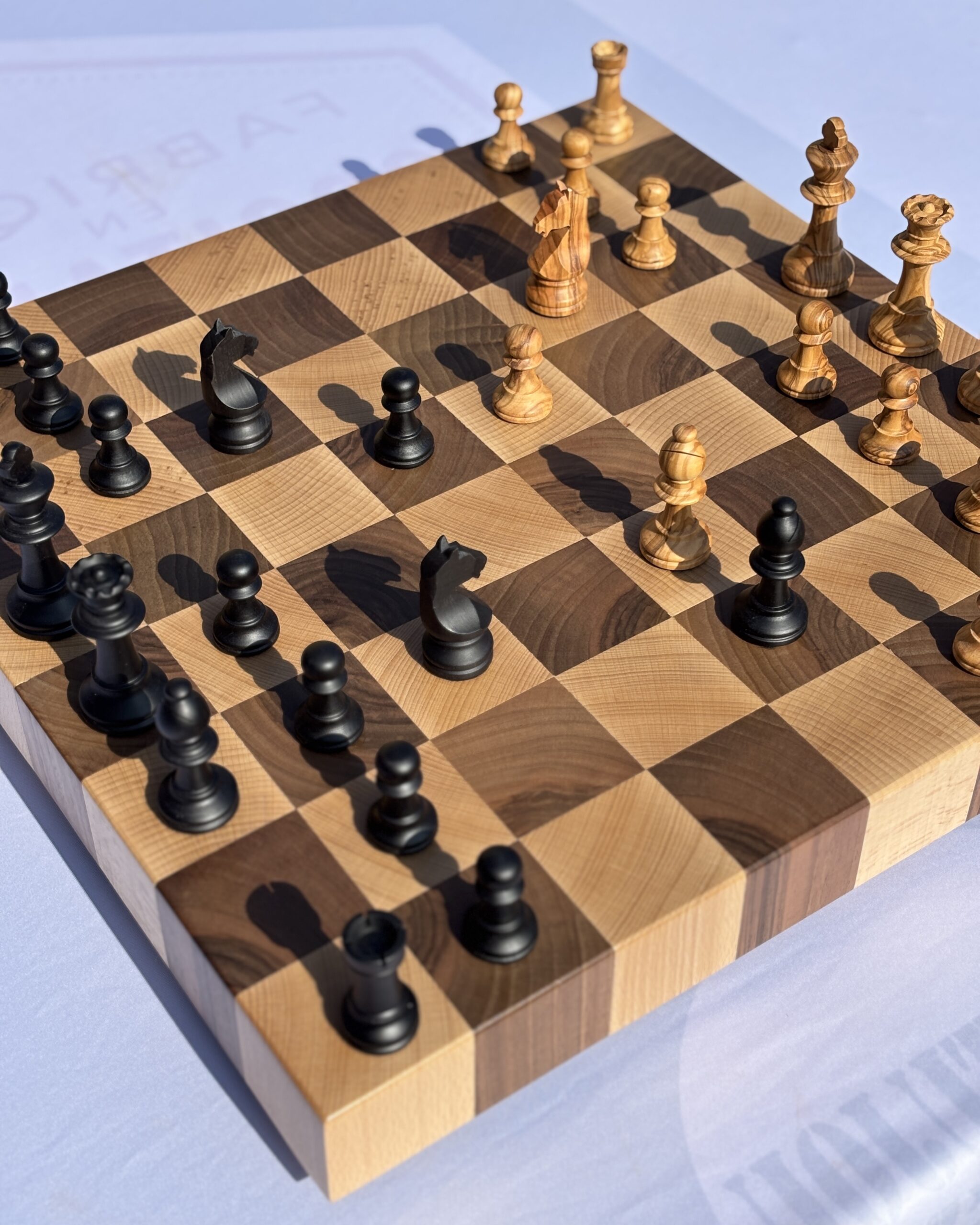 JEU EN BOIS ECHIQUIER DE LUXE