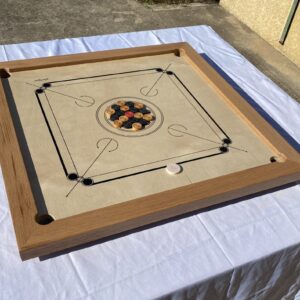 JEU EN BOIS CARROM BONNES AFFAIRES